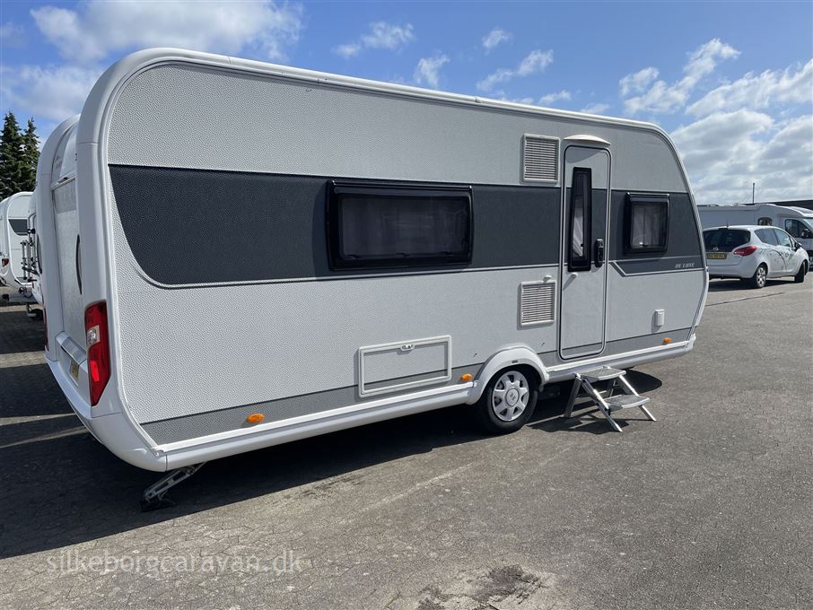 Hobby De Luxe 495 WFB